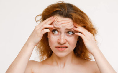 Rides du visage : pourquoi notre visage marque avec le temps ? Quelles en sont les causes ?